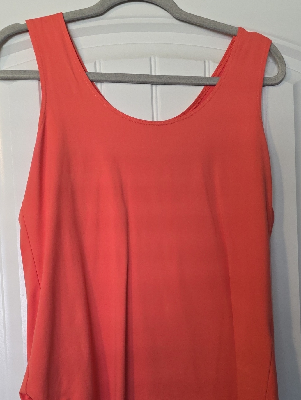 Chico's Coral Scoop Neck Sleeveless Tank